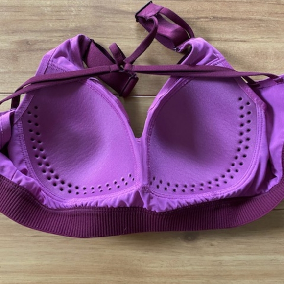 Pink Calia sports bra - Picture 2 of 4